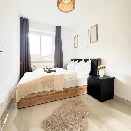 Regency - Exklusive Zentrale 50m2 Wohnung, Balkon, Wifi, Netflix Apartment Hannover